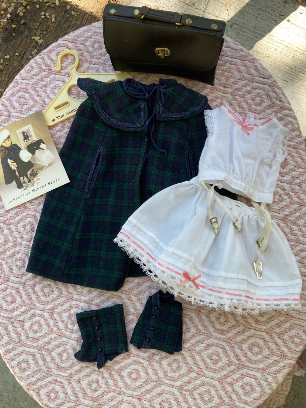 Pleasant Company American Girl Samantha Cape Gaiters Lacy Whites Valise pc tags